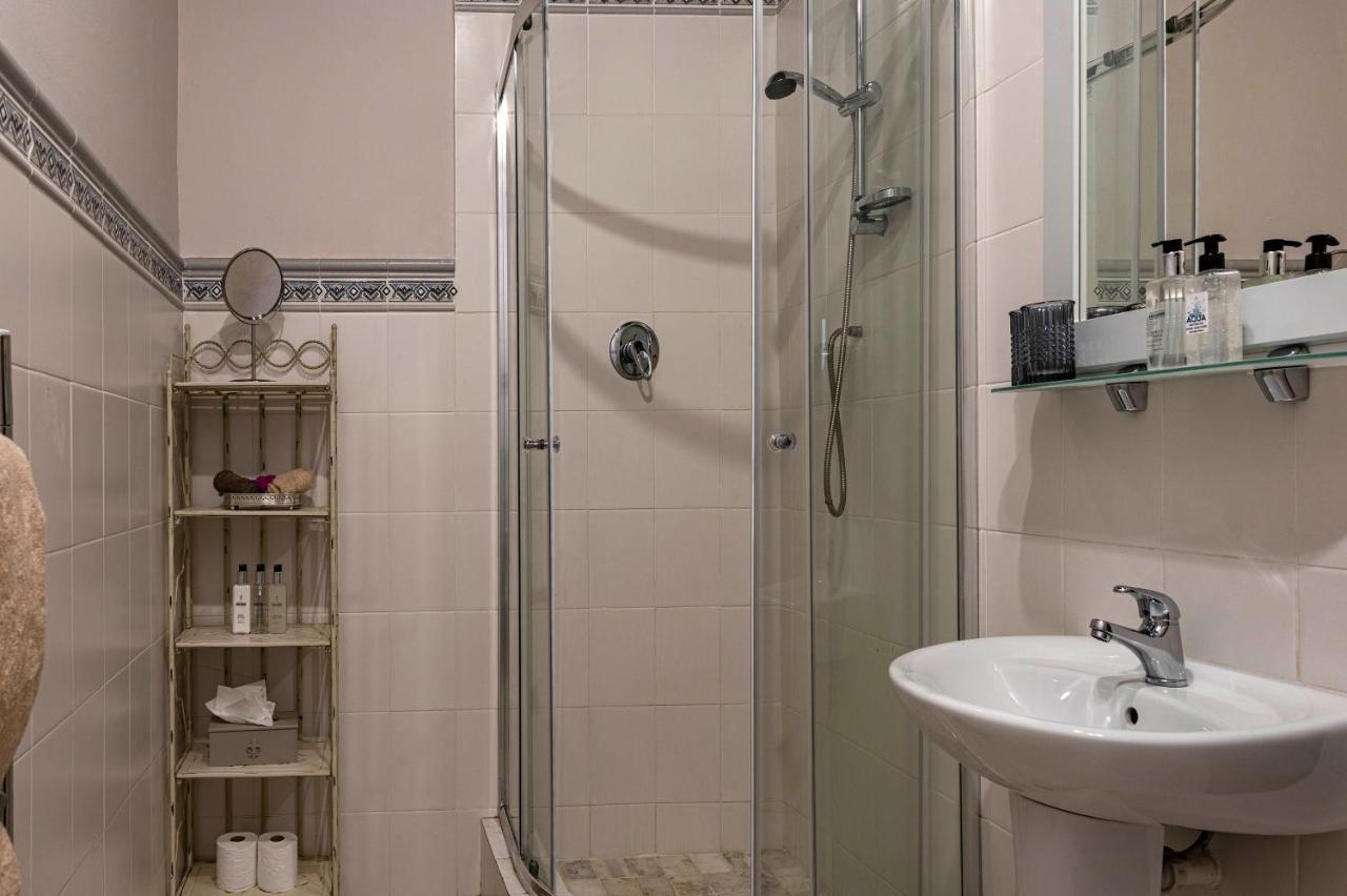 L'auberge Chanteclair Guest house